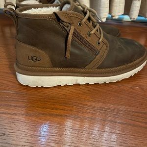 Men’s Short Ugg Boots